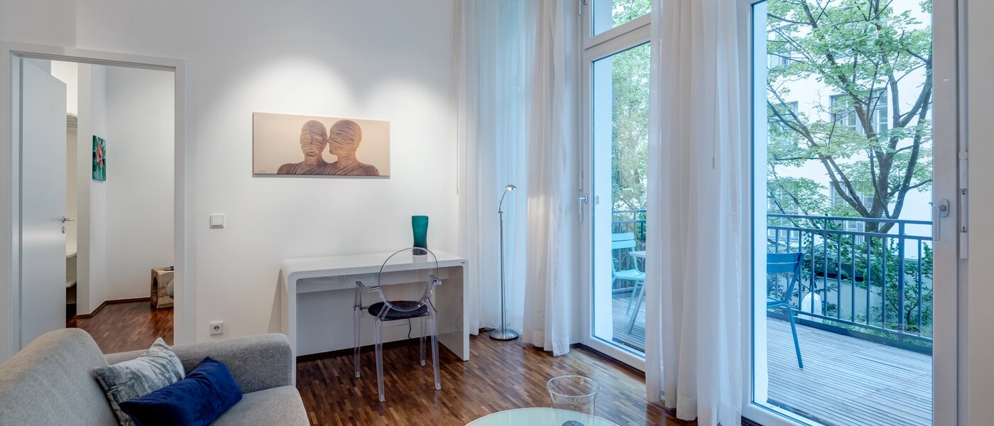 apartment München Isarvorstadt 04 living area 5280