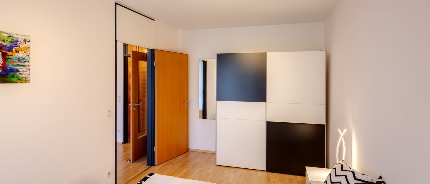 apartment with garden 	 München Fasanerie 03 bedroom 5287