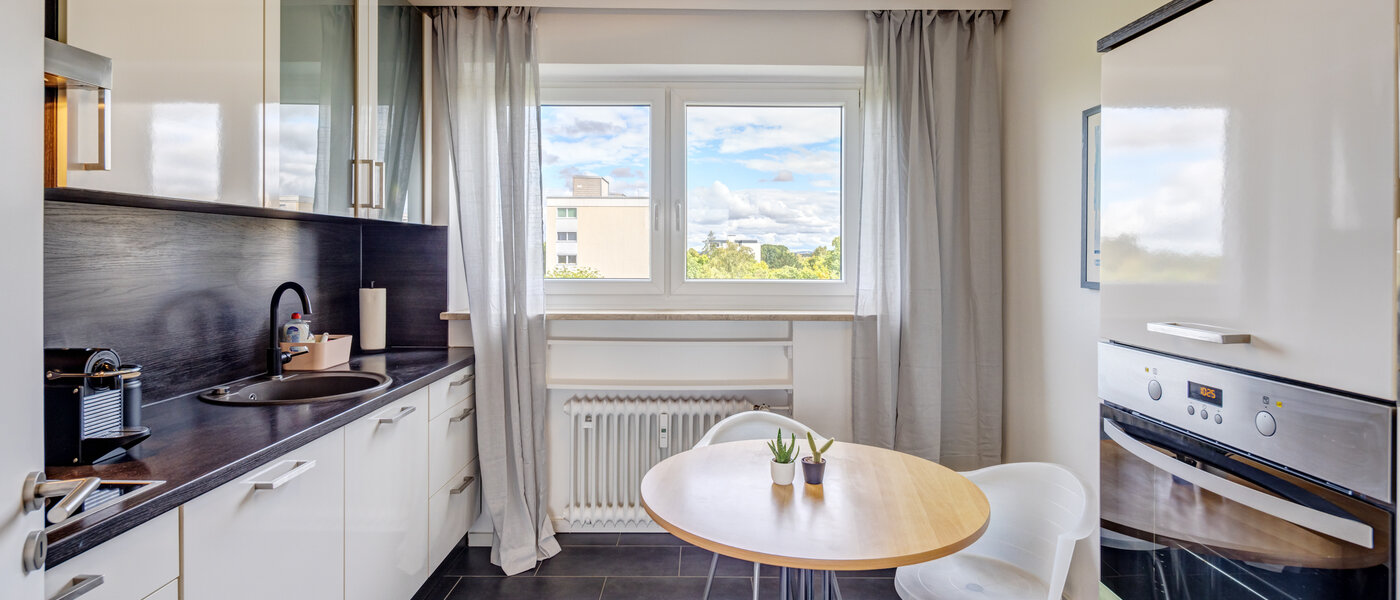 apartment München Bogenhausen 01 kitchen 53