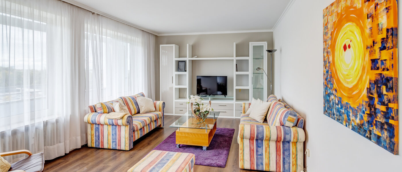 apartment München Bogenhausen 01 living area 53