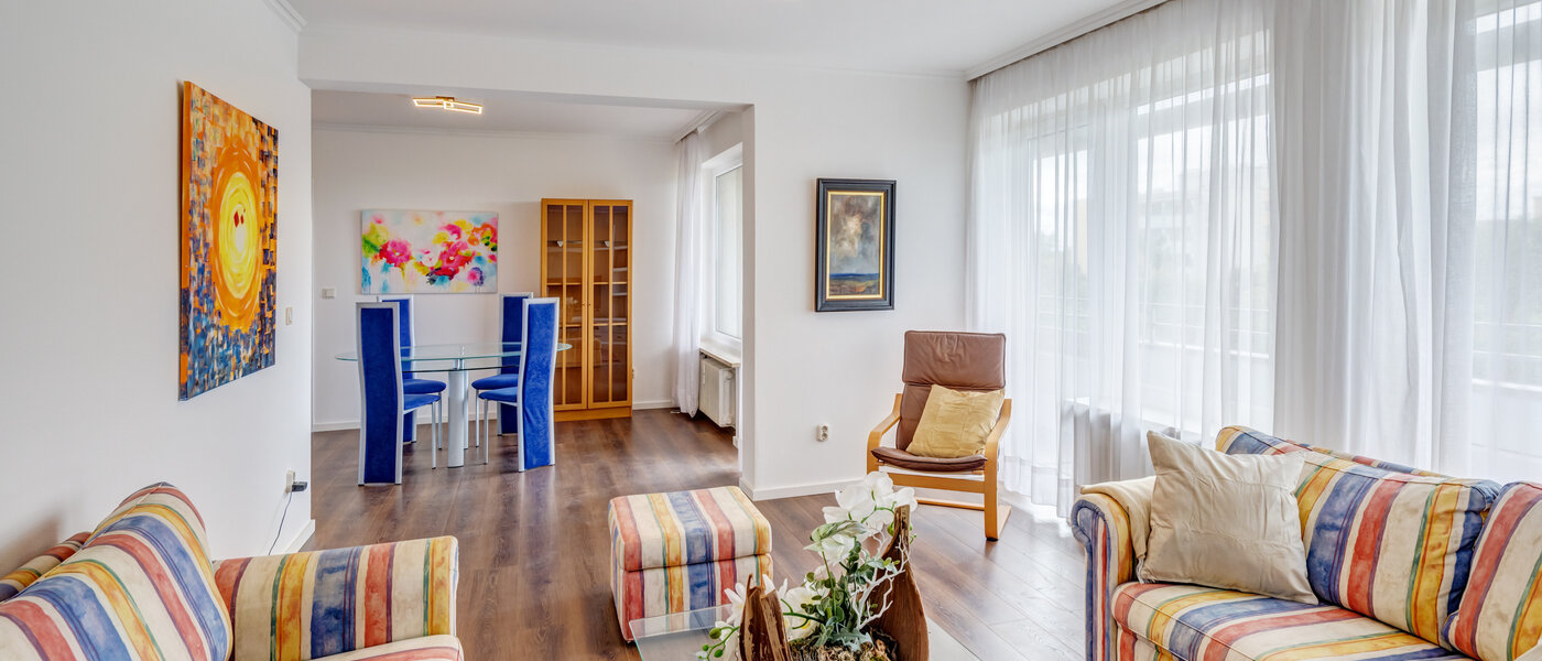 apartment München Bogenhausen 02 living area 53