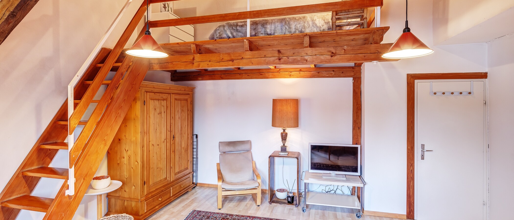 attic apartment München Solln 03 living area 5327