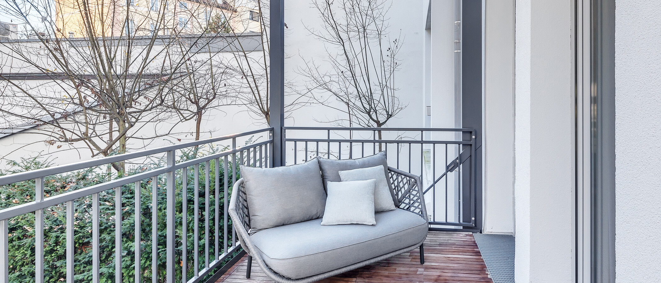 apartment München Isarvorstadt 01 balcony 5330