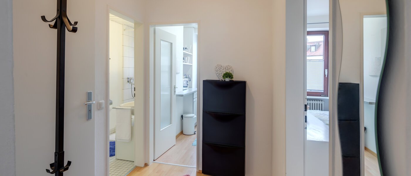apartment München Schwabing (rechts der Leopoldstraße) 01 hall 5344