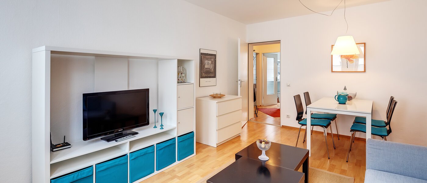 apartment München Schwabing (rechts der Leopoldstraße) 03 living area 5344