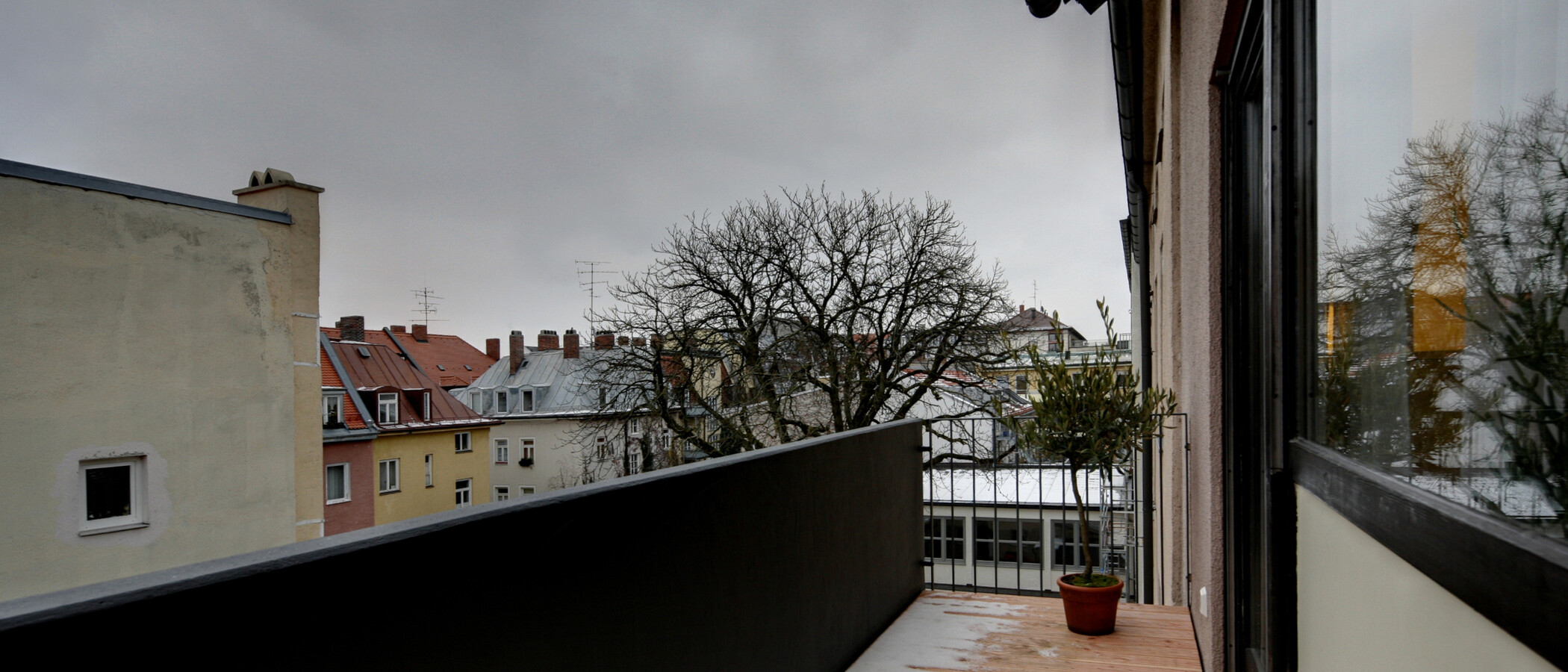 studio München Isarvorstadt 02 balcony 5346