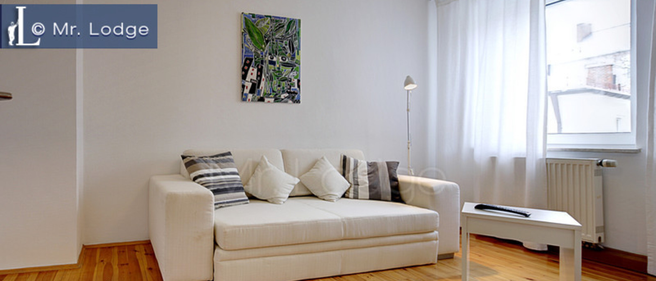 apartment München Milbertshofen 01 living room 5352