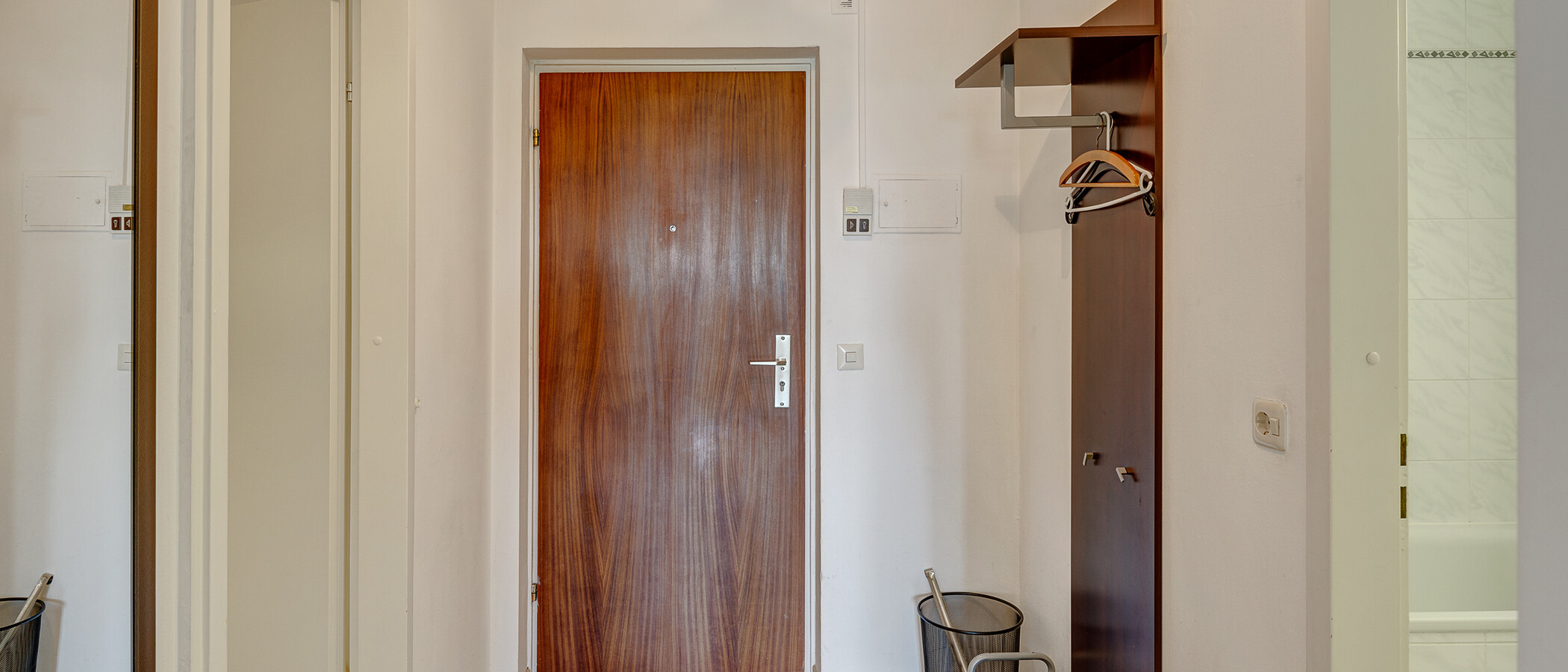 apartment München Schwabing (rechts der Leopoldstraße) 01 hall 5389