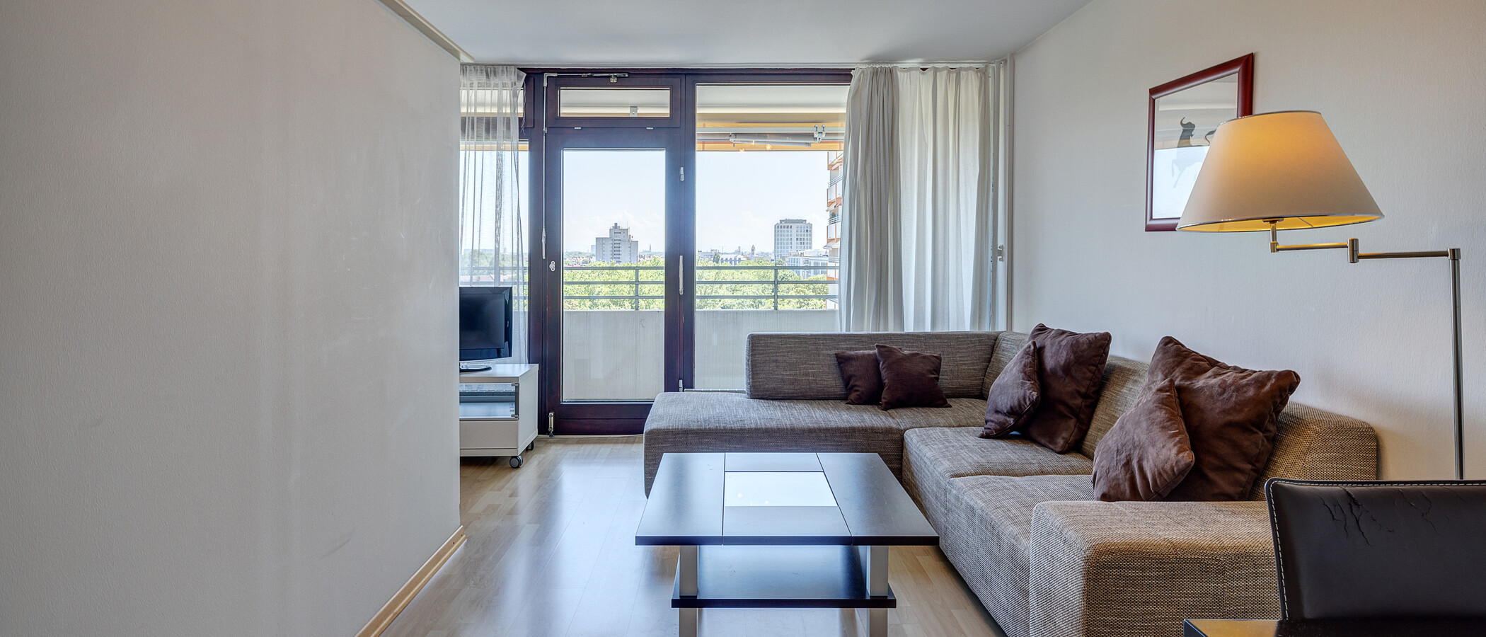 apartment München Schwabing (rechts der Leopoldstraße) 02 living area 5389