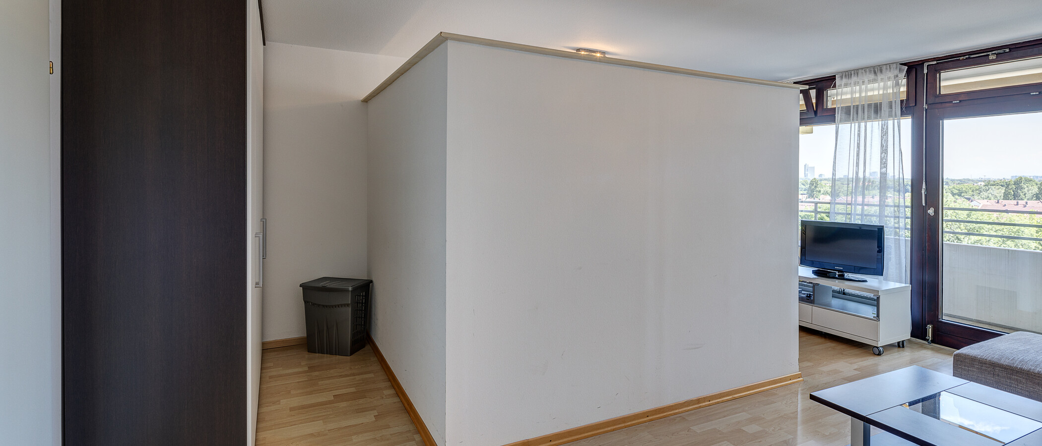 apartment München Schwabing (rechts der Leopoldstraße) 03 living area 5389