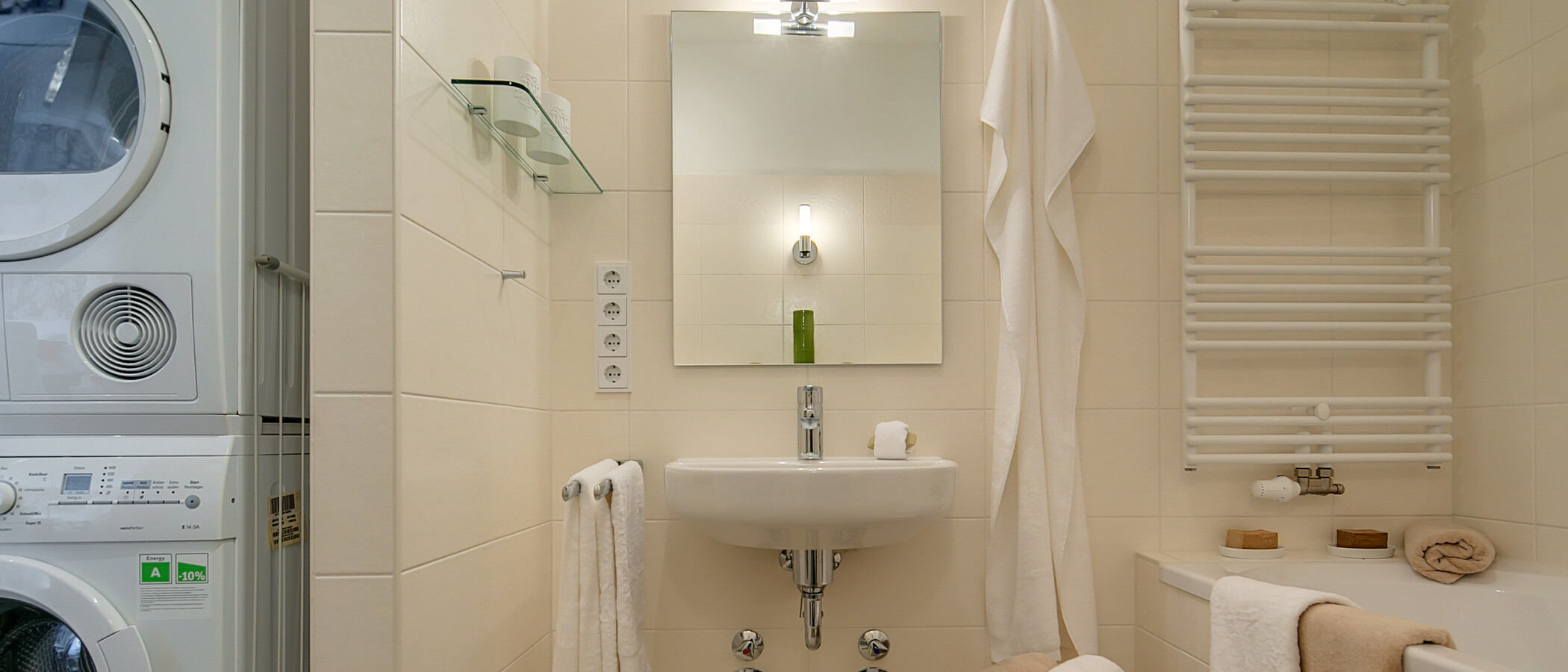 apartment München Isarvorstadt 02 bathroom 5394