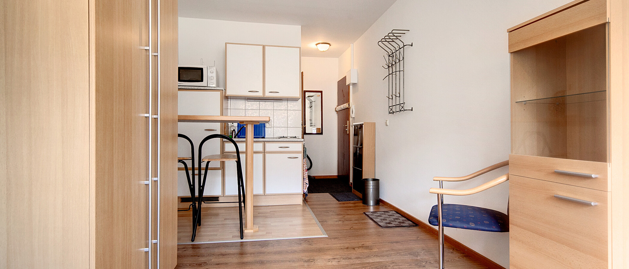 studio München Glockenbachviertel 01 kitchen 541
