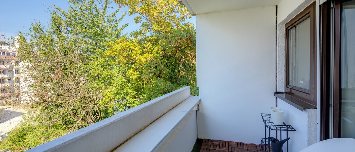 apartment München Milbertshofen 02 balcony 5411