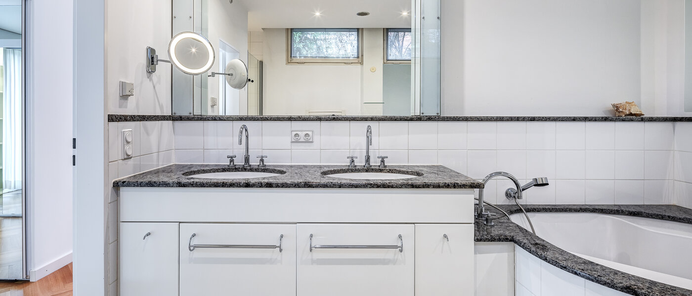 detached house München Obermenzing 04 1. bathroom 5436