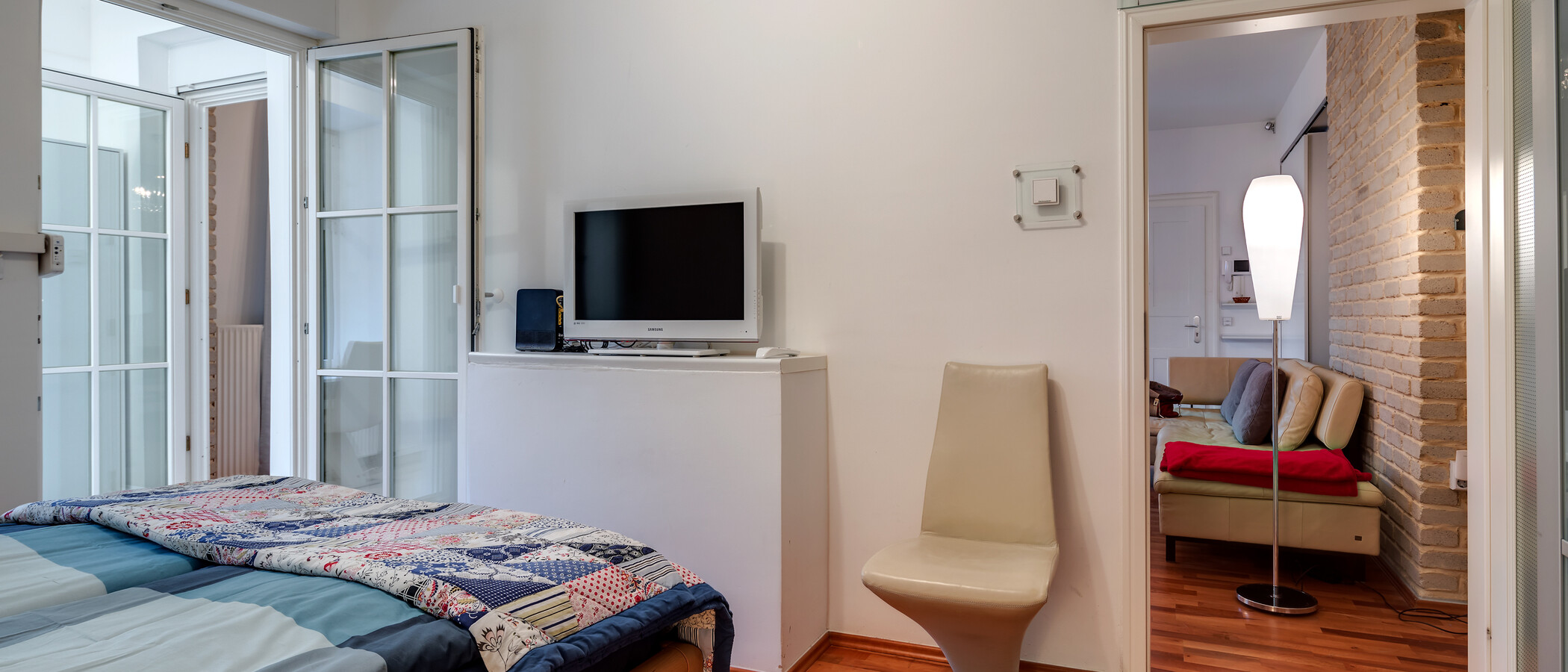 apartment München Schwabing 02 sleeping area 5438