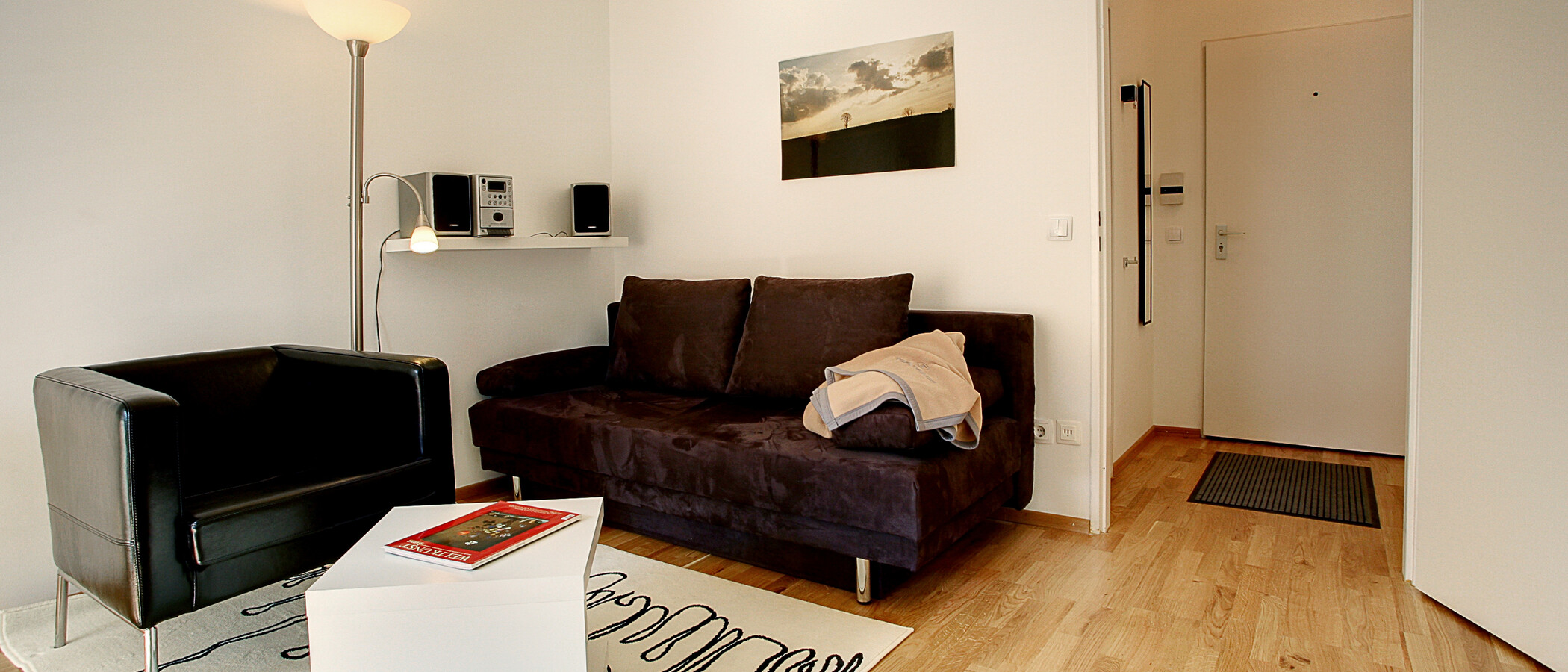 studio München Schwabing 02 living room 5442