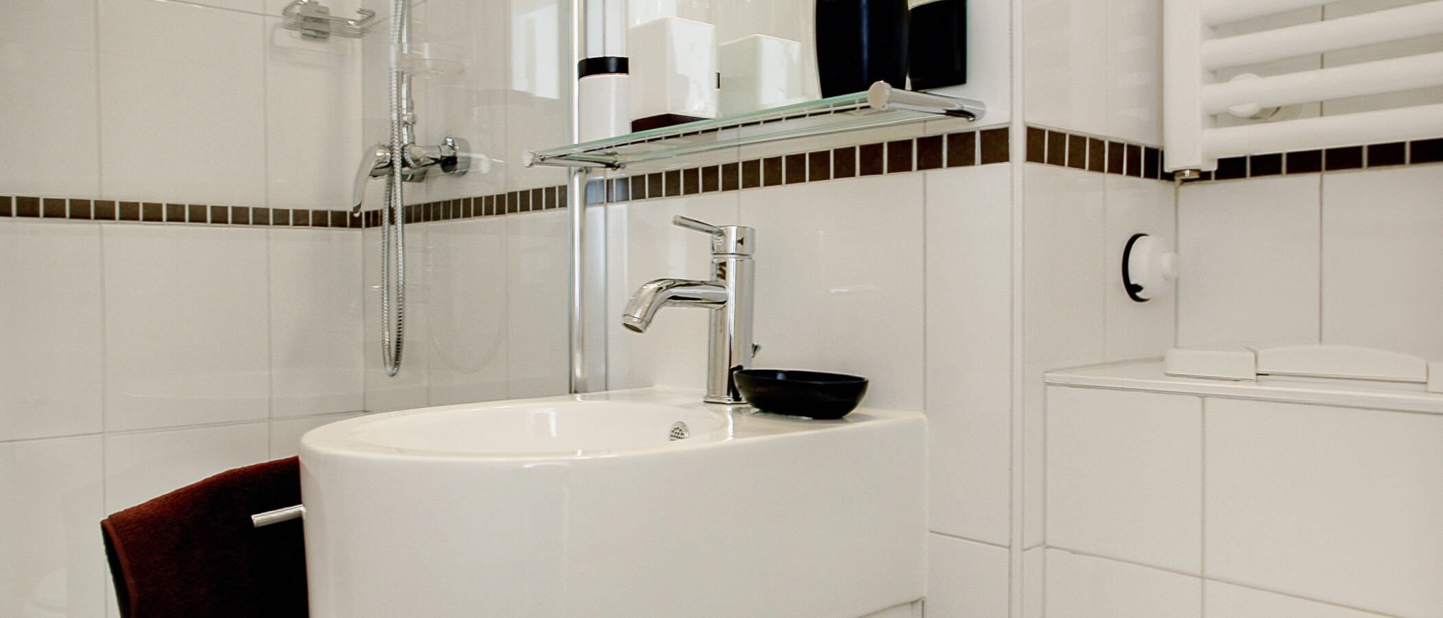 studio München Schwabing 01 bathroom 5442