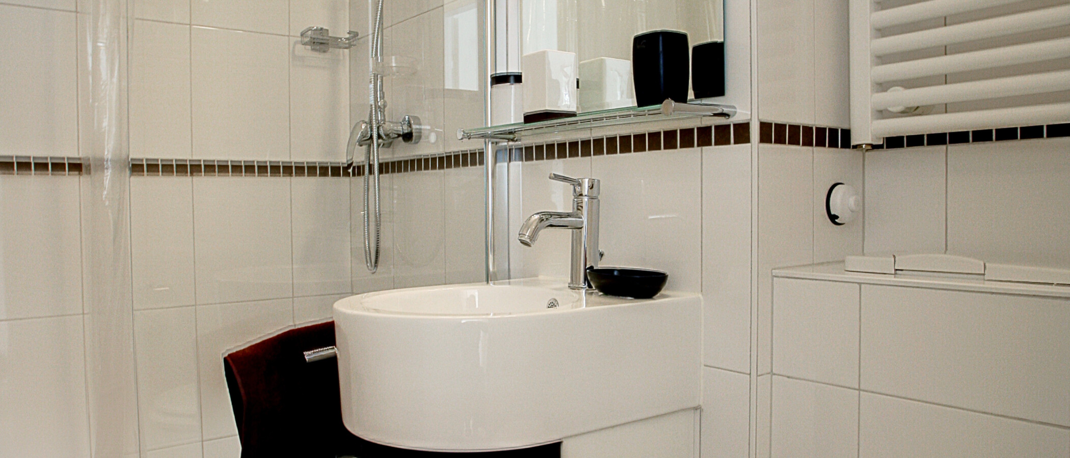 studio München Schwabing 03 bathroom 5442