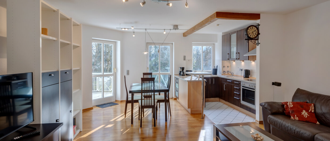 apartment München Schwabing-West 01 living area 5478