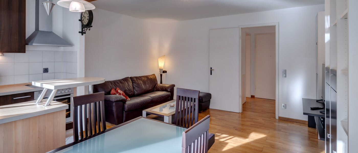 apartment München Schwabing-West 02 living area 5478