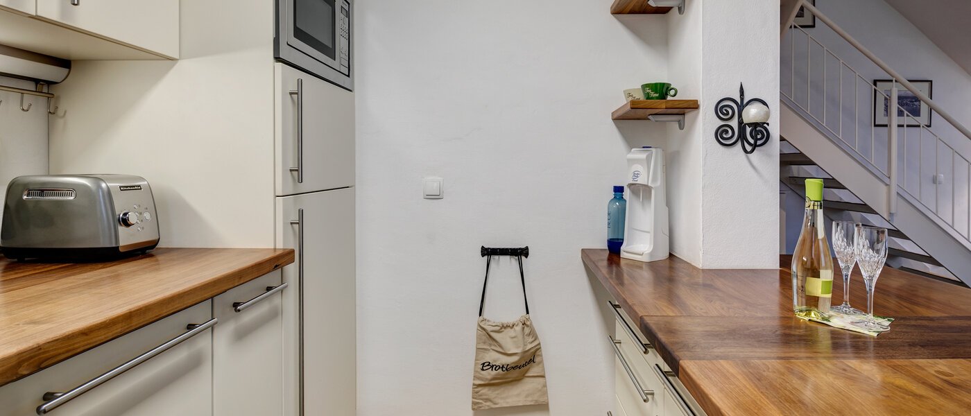 gallery apartment  München Englschalking 03 kitchen 5515