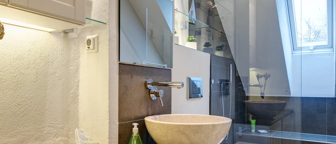 gallery apartment  München Englschalking 02 bathroom 5515