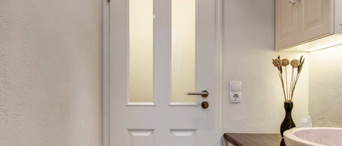 gallery apartment  München Englschalking 04 bathroom 5515