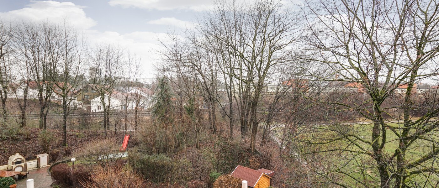 gallery apartment  München Englschalking 02 balcony 5515