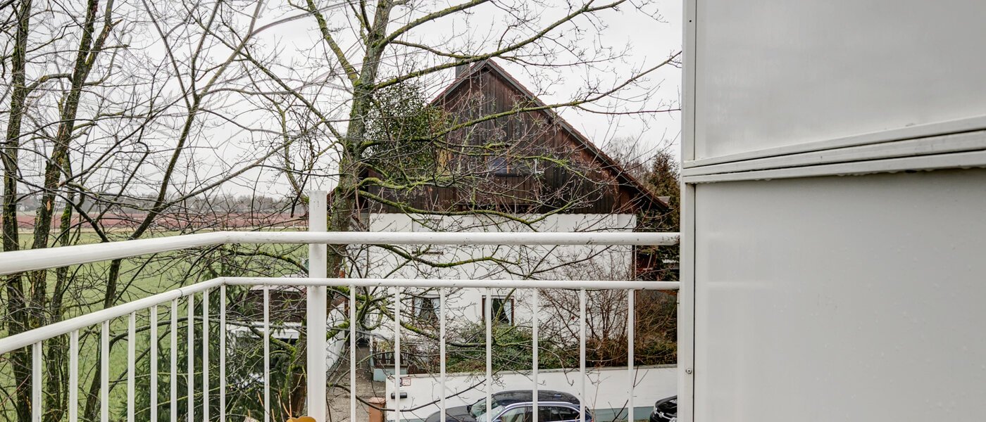 gallery apartment  München Englschalking 03 balcony 5515