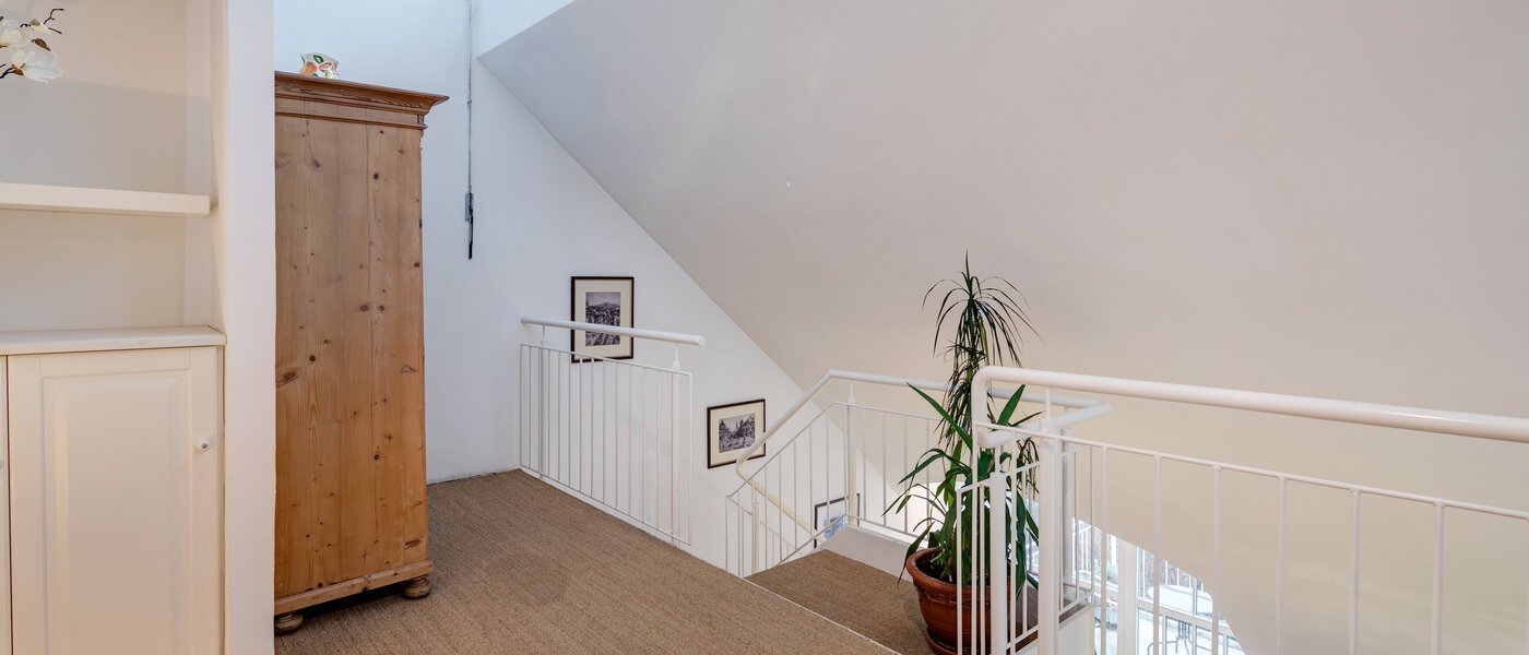 gallery apartment  München Englschalking 03 guest room 5515