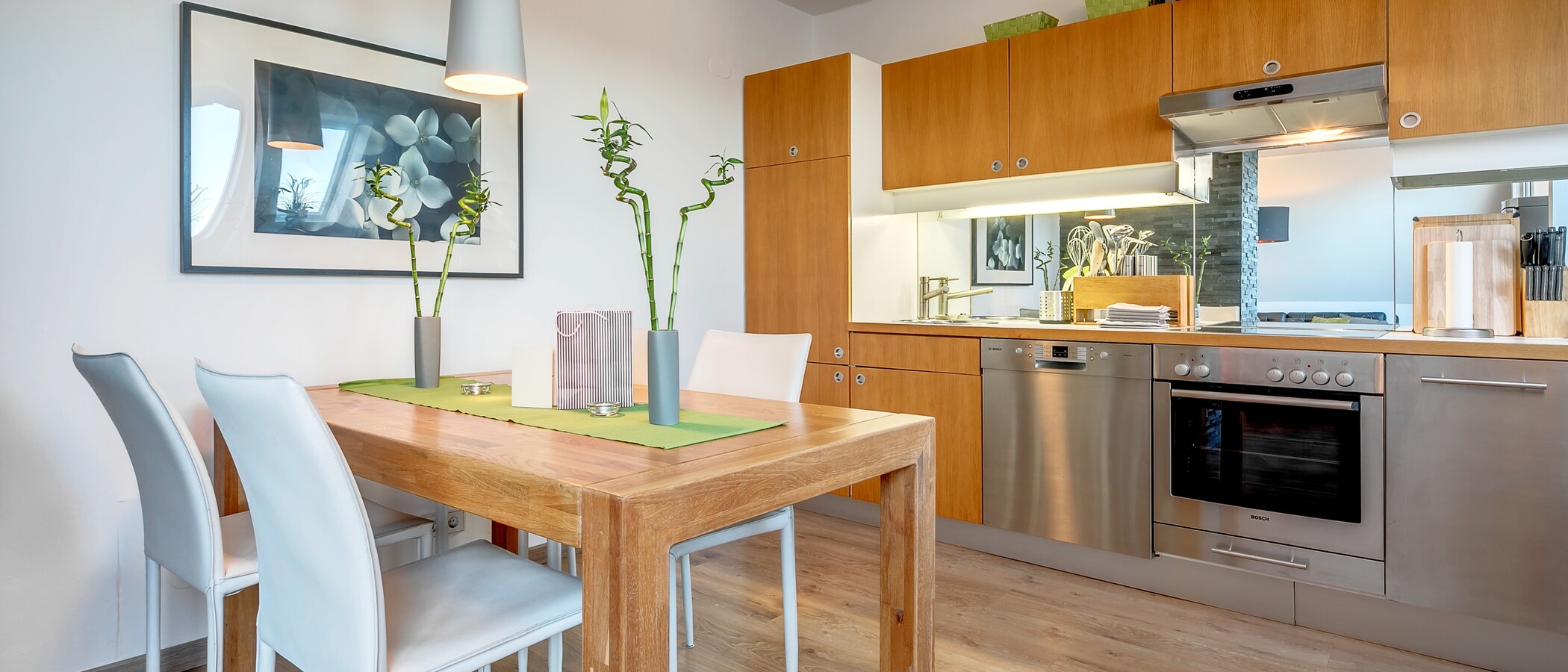 roof terrace apartment München Isarvorstadt 01 kitchen 5524