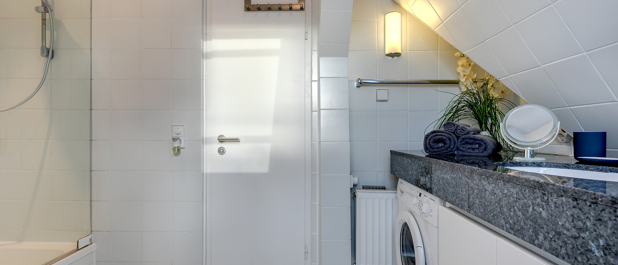 roof terrace apartment München Isarvorstadt 04 bathroom 5524