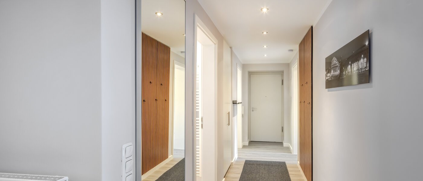 apartment München Schwabing-Nord (zw. Leopoldstraße & Englischen Garten) 01 hall 5559