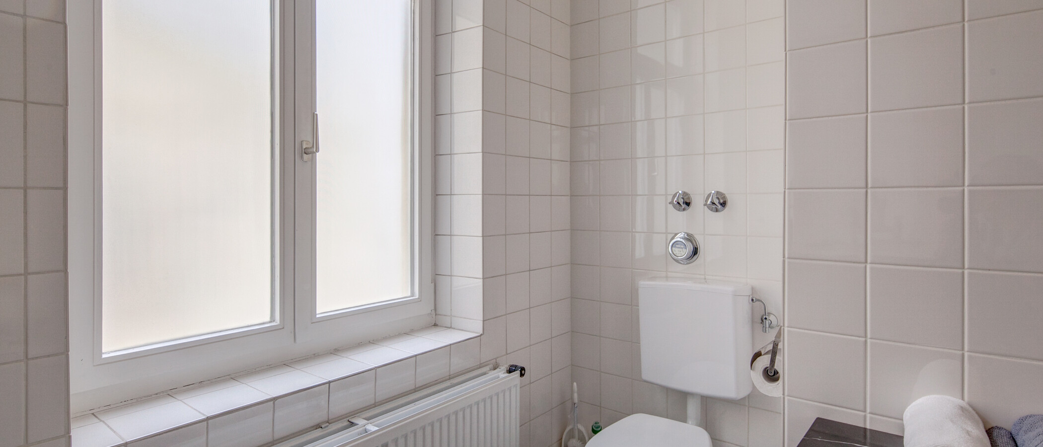 apartment München Schwabing (links der Leopoldstraße) 06 bathroom 556