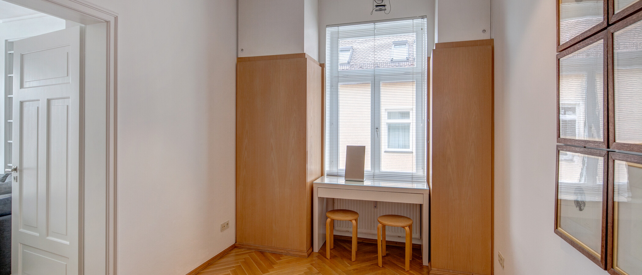 apartment München Schwabing (links der Leopoldstraße) 02 sleeping area 556