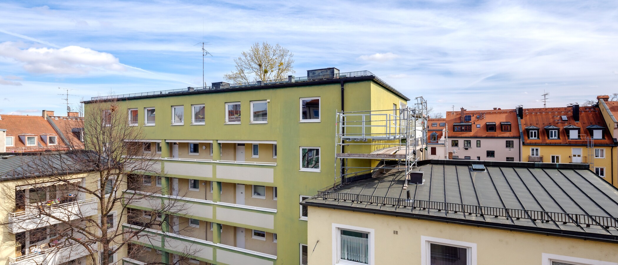 attic apartment München Schwabing 02 view 5576