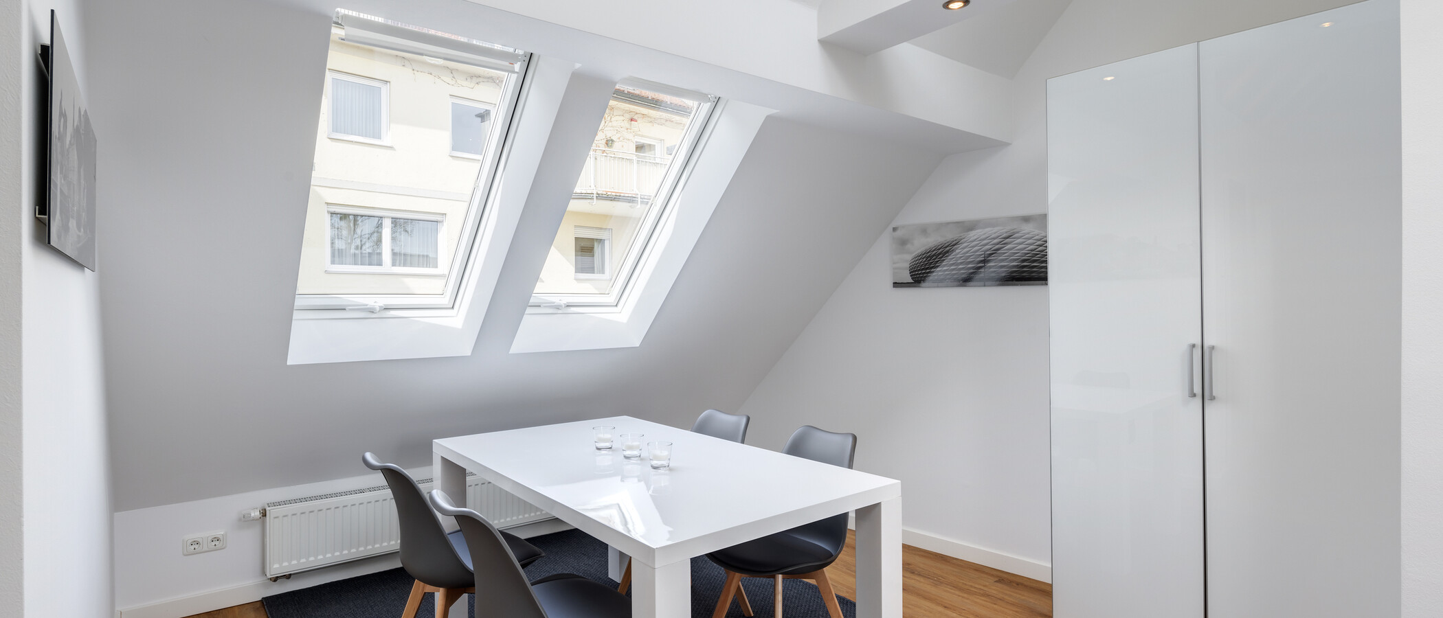 attic apartment München Schwabing 05 living area 5576