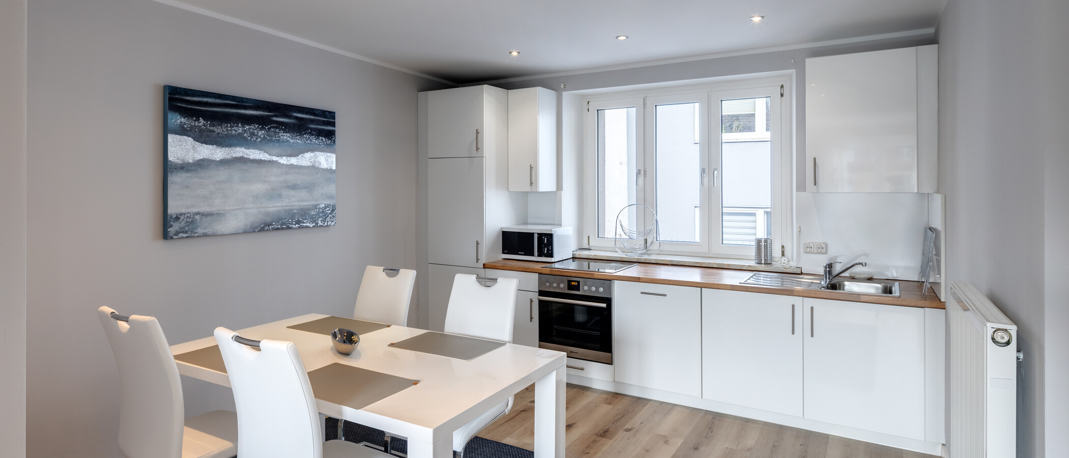 apartment München Schwabing-Nord (zw. Leopoldstraße & Englischen Garten) 02 kitchen 5577