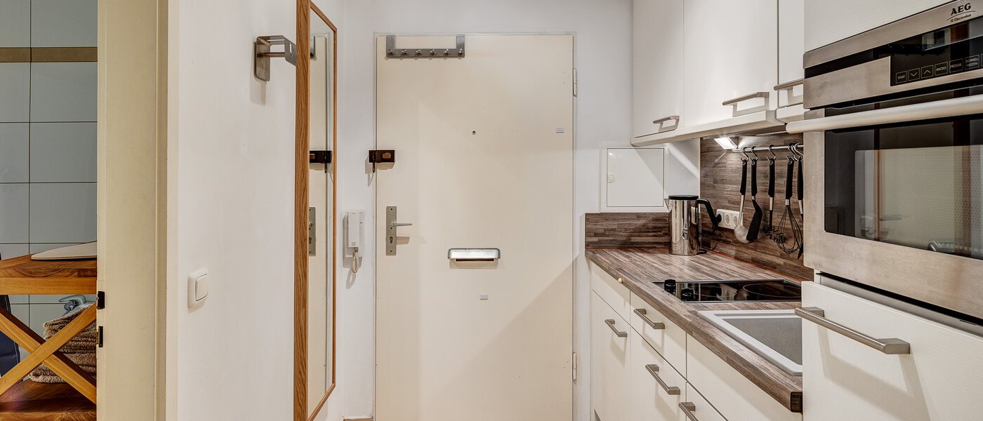 apartment München Schwabing-West (rund um den Hohenzollernplatz) 01 hall 5579