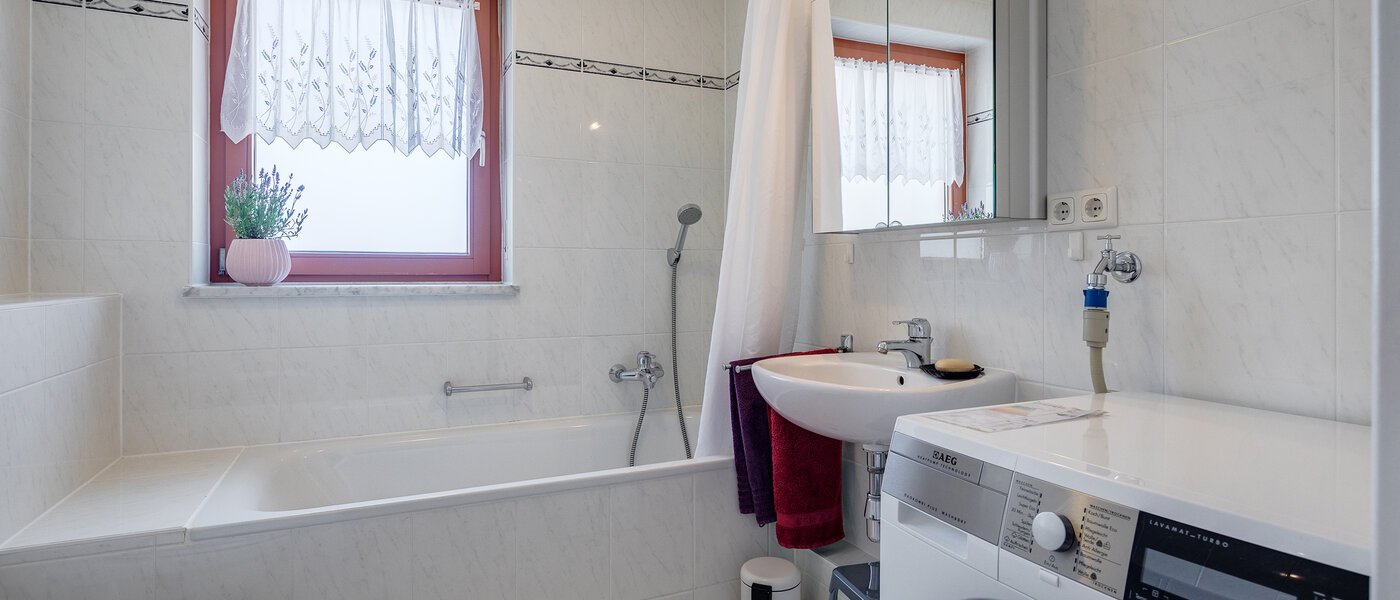 apartment München Schwanthalerhöhe 01 bathroom 5580