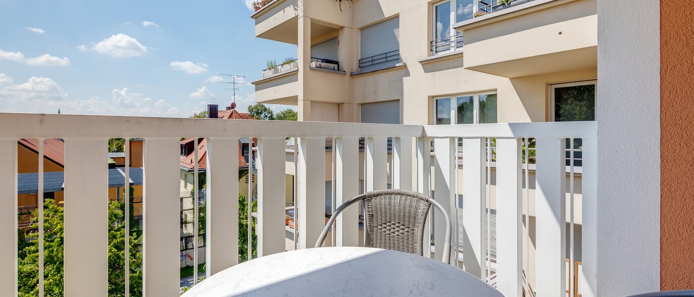 apartment München Schwanthalerhöhe 02 balcony 5580