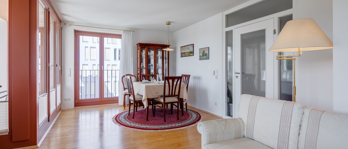 apartment München Schwanthalerhöhe 04 living area 5580