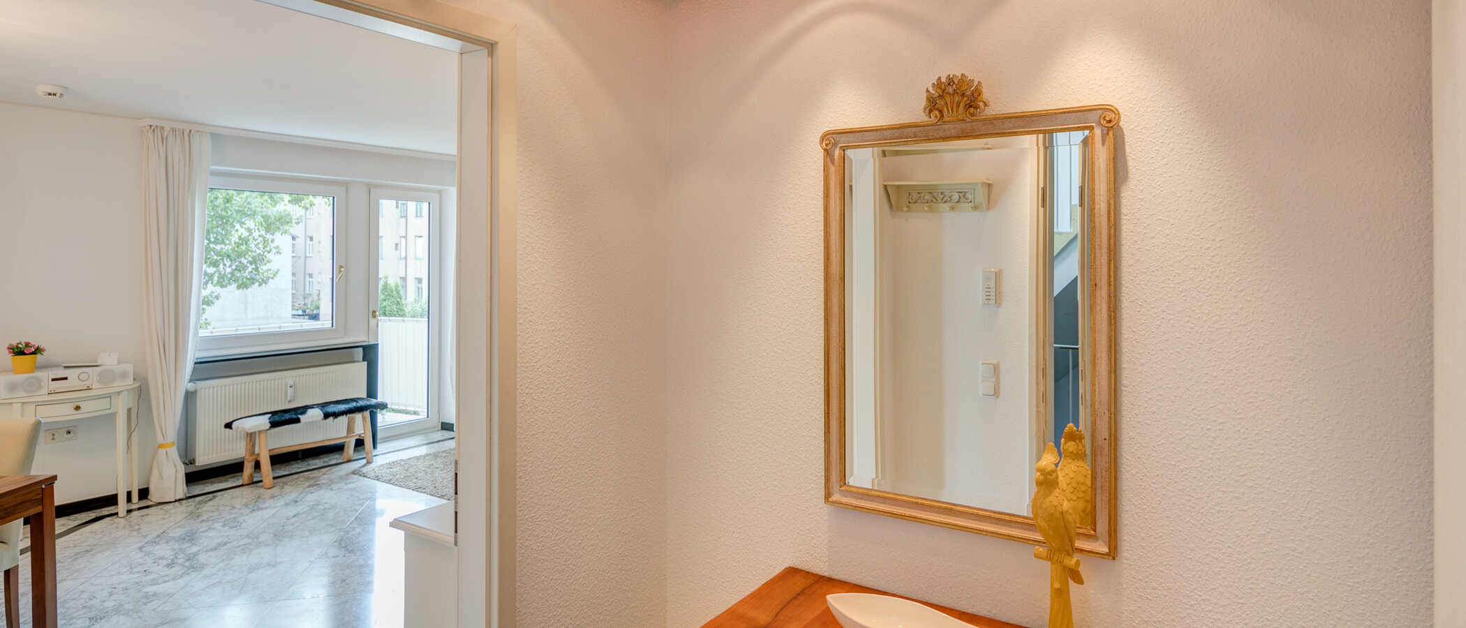 apartment München Gärtnerplatzviertel 02 hall 5581