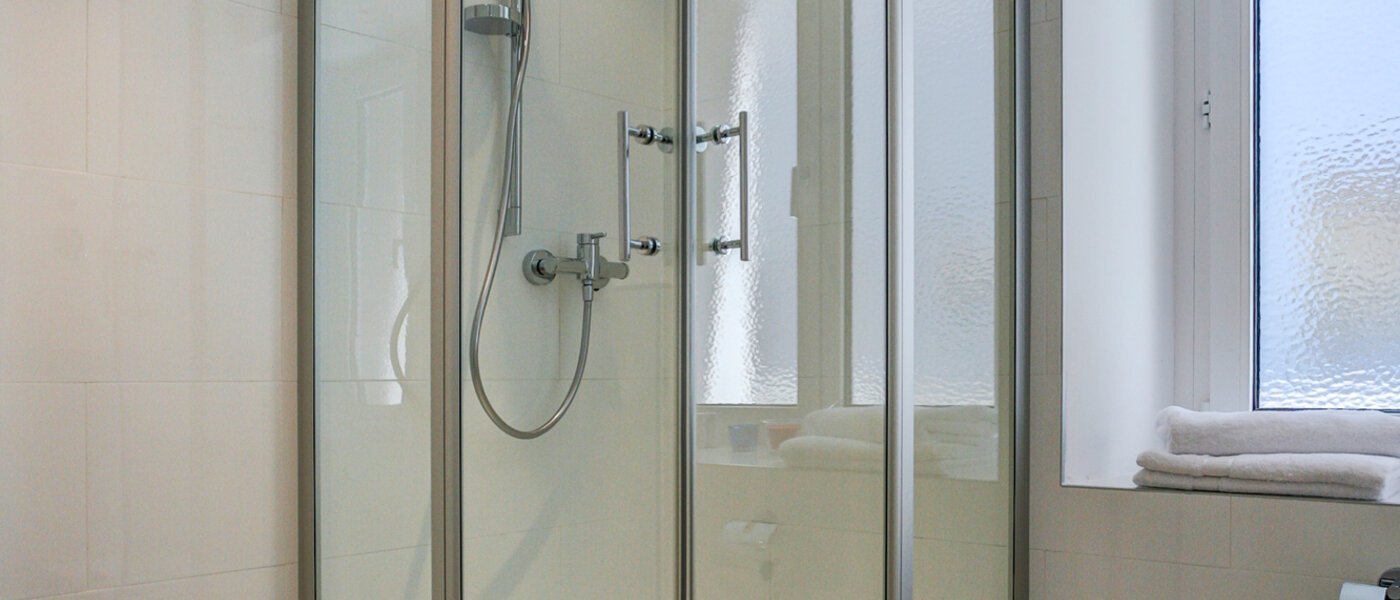 apartment München Schwabing 02 bathroom 5588