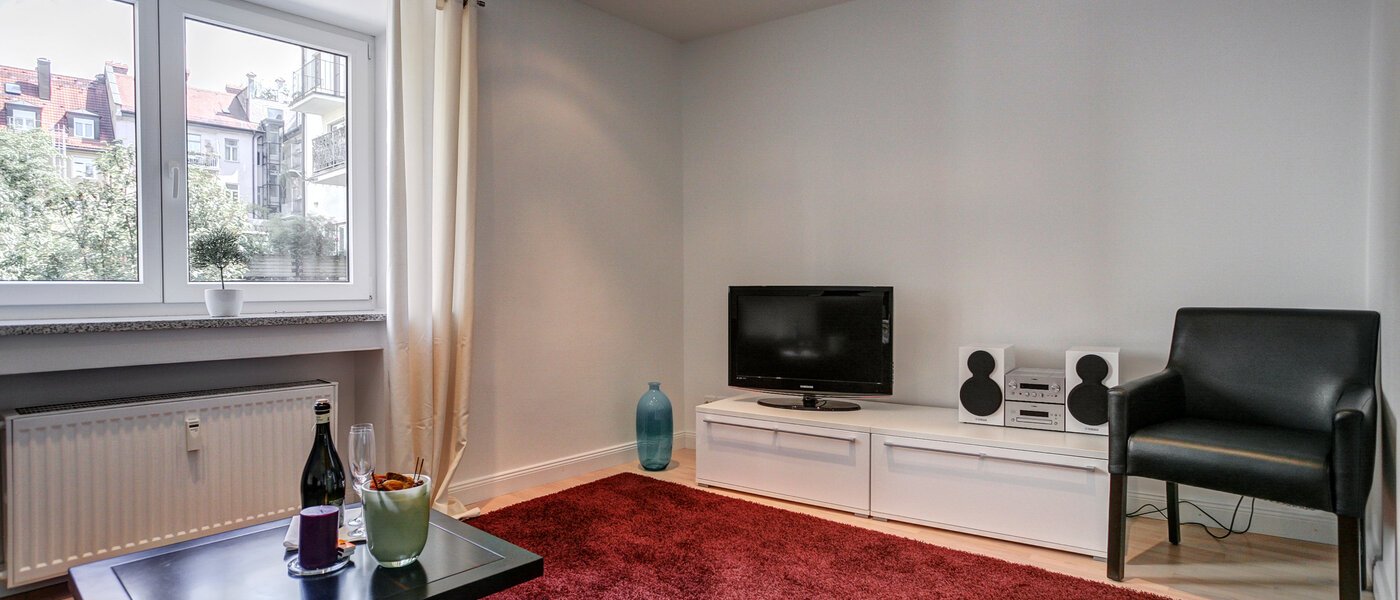 apartment München Schwabing 03 living area 5588