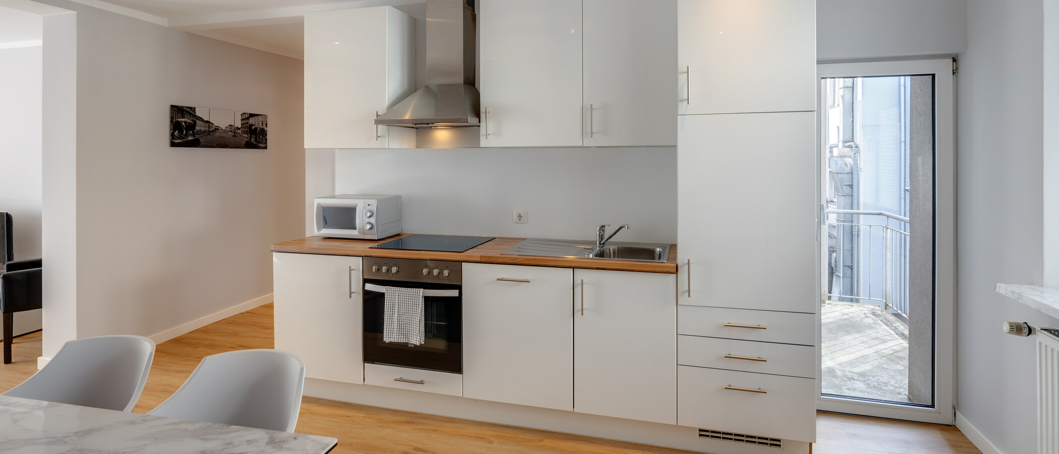 apartment München Schwabing 02 kitchen 5589