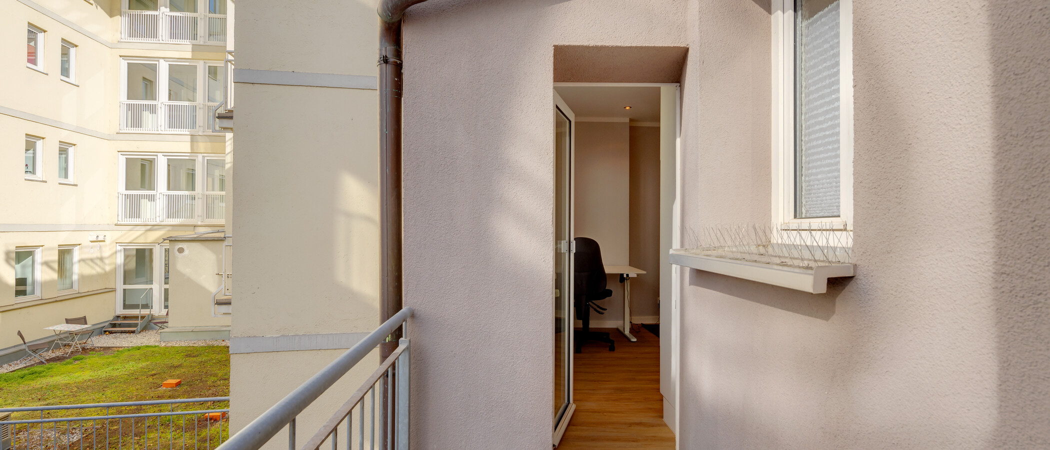 apartment München Schwabing 02 balcony 5589