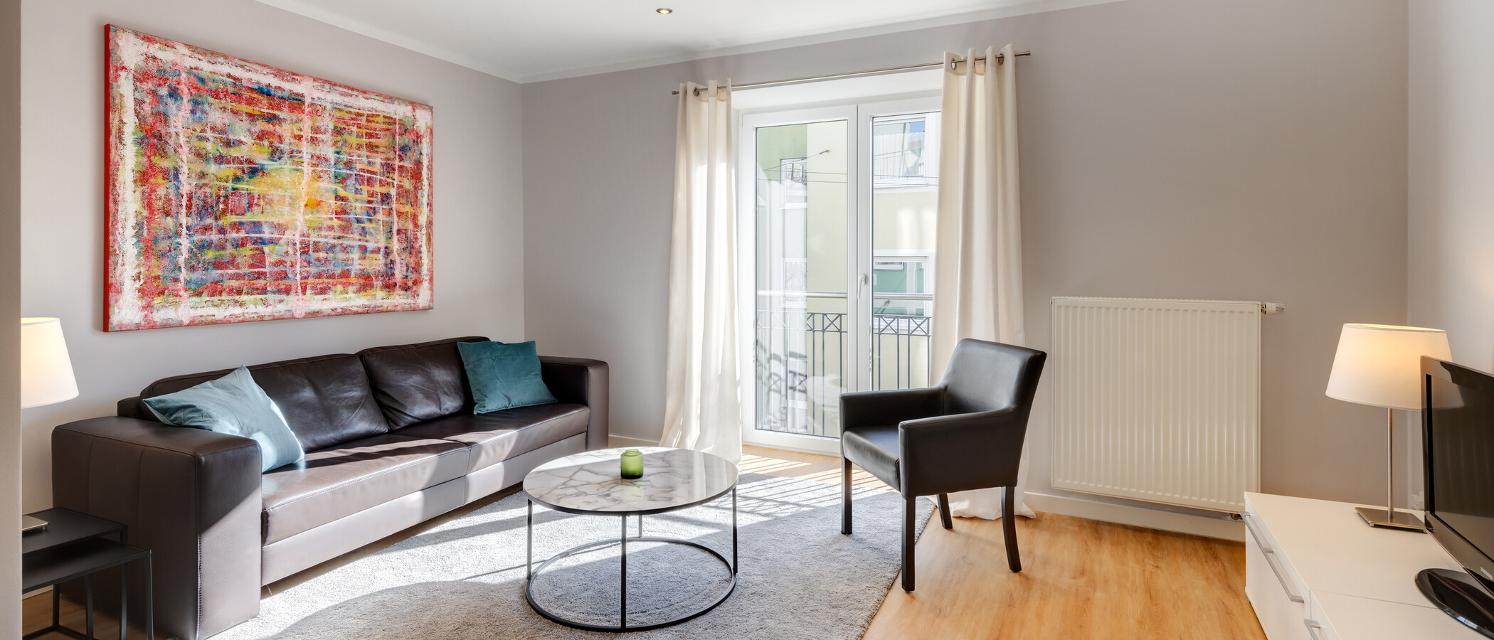 apartment München Schwabing 02 living area 5589