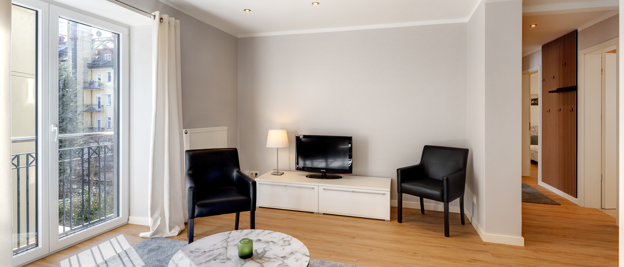 apartment München Schwabing 03 living area 5589