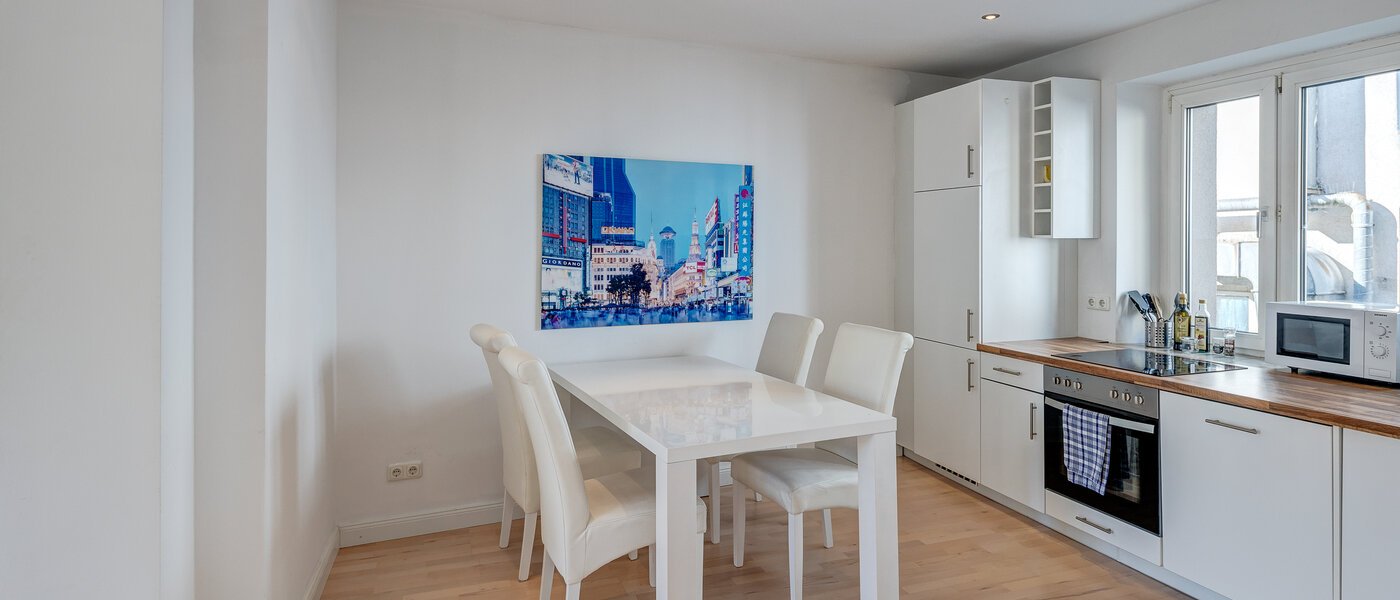 apartment München Schwabing 02 kitchen 5590